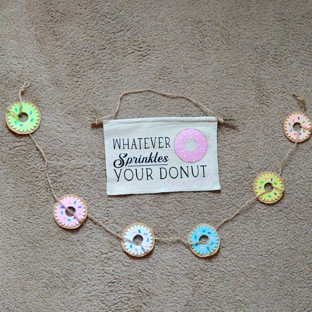 Donut wall decor sign and Donut garland